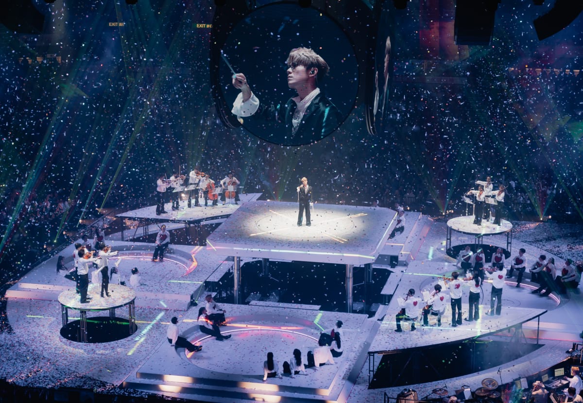 White Summer Terence Lam 2025 - Photo 1